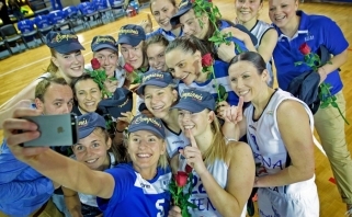 Viena stipriausių Lietuvos moterų krepšinio ekipų nusprendė pasitraukti